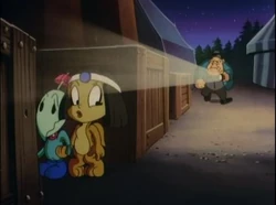 Sphinxy Sphinx with Gogo Dodo on the run from one of Silas's henchmen