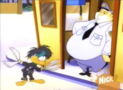 EdwardHedgeclipperHands.png