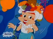 Elmyra in Carmen Miranda-esque attire