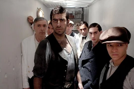 All  waiters &  in the 