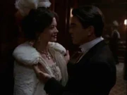 Isabella and Wynn have a romance during the trip of the Titanic