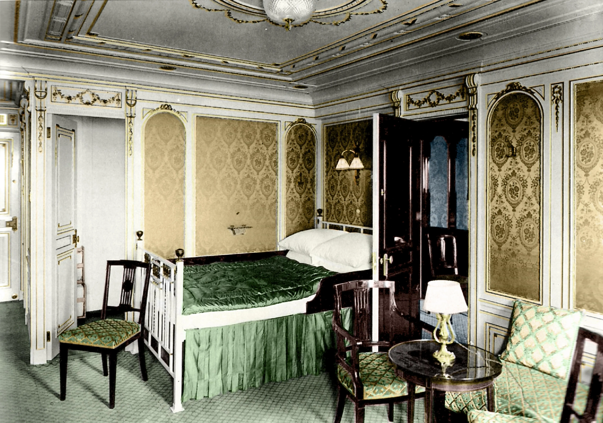 Details about / Titanic 1st Class Cabin Stateroom PHOTO Lavish First Class Bedroom