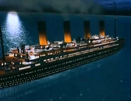 20201230 143434.jpg (303 KB) The Titanic at night