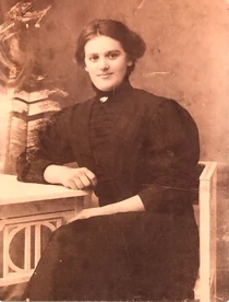 Hilda Maria Hellström in 1912 at the age of 22.