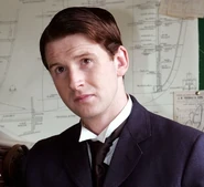 Thomas Andrews (Damian O'Hare).png (213 KB) Damian O'Hare as Thomas Andrews in Titanic: Birth of a Legend (2005)