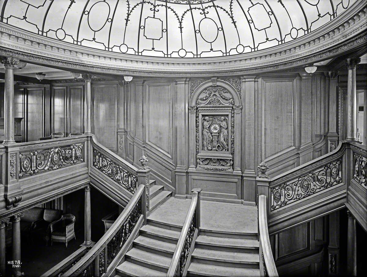 What happened to the grand staircase Titanic? - Quora
