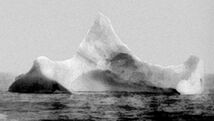 1024px-Titanic iceberg