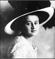 Dorothy before Titanic