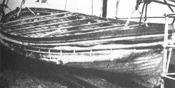 Collapsible A | Titanic Wiki | Fandom