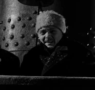 Bernard Fox as Frederick Fleet in A Night to Remember (1958)