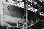 Titanic-bow-construction