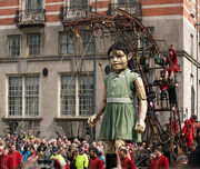 Little Giant Girl, Albion House