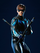 Nightwing promotional image 2