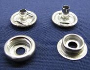 Fabric fastener.jpg (61 KB) Fabric fasteners in real life.