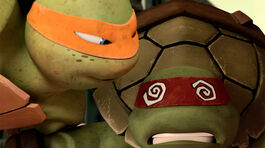 Mikey-and-Raph-TMNT-60