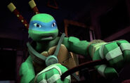 TMNT-2012-Leonardo-0095