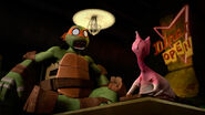 TMNT-2012-Michaelangelo-0622