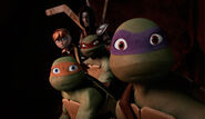 Donnie-Mikey-and-Raph-tmnt-2012-74