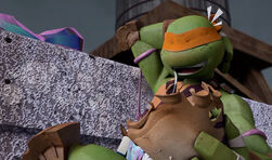 TMNT-2012-Michaelangelo-0369