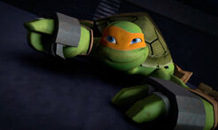 TMNT-2012-Michaelangelo-0135