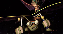 TMNT-2012-Michaelangelo-0269