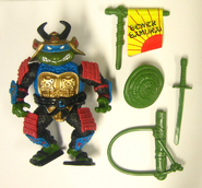 Loose figure with accessories