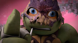 TMNT-2012-Michaelangelo-0697