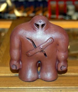 Eine Golem-Souvenirfigur