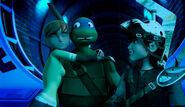 Abril-O'-Neil-tmnt-2012-123698608997