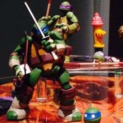 Teenage Mutant Ninja Turtles Gallery Donatello Figure Diorama