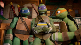 Donnie-Leo-And-Mikey-tmnt-2012-12