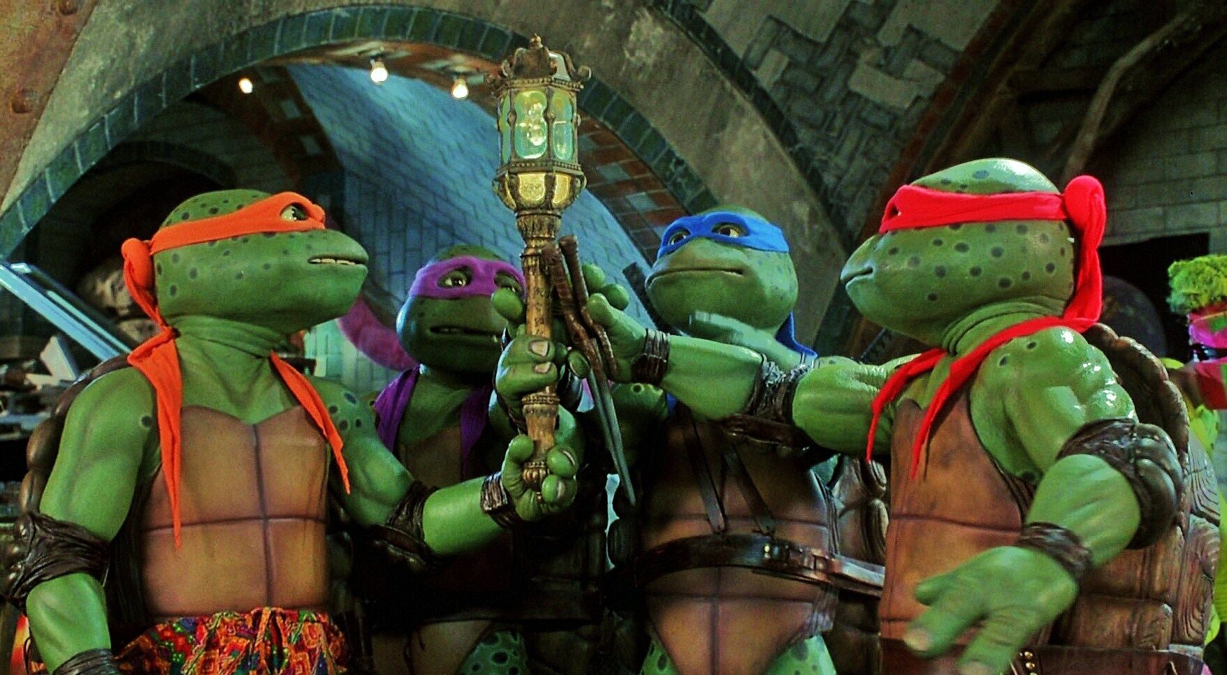 https://static.wikia.nocookie.net/tmnt/images/9/9b/Tmnt03.jpg/revision/latest/scale-to-width-down/1756?cb=20100324233116