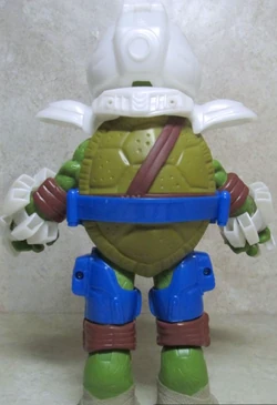 Giant Dimension X Leonardo | TMNTPedia | Fandom