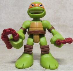 Half-Shell Heroes Mikey with Skateboard (2014 action figure