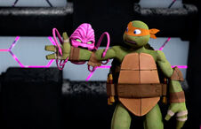 TMNT-2012-Michaelangelo-0012