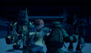 Abril-oneil-(TMNT-2012) 346