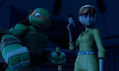 TMNT-2012-Michaelangelo-0719