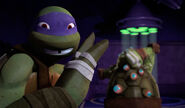 TMNT-2012-Donatello-0140