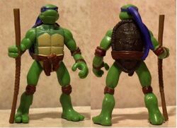 https://static.wikia.nocookie.net/tmnt/images/c/c3/Mini-Movie-Action-Donatello-2007-B1.JPG/revision/latest/scale-to-width-down/250?cb=20201124172421