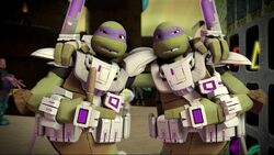 Tortues-ninja-tmnt-401-donatello-hologramme-3