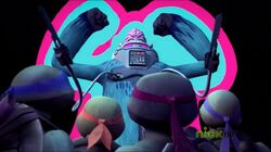 TMNT12 Kraang Biodroid saw arms