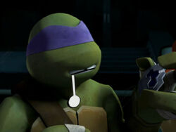 Tmnt-donnies-inventions-2