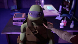 TMNT-2012-Donatello-0201