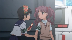 Uiharu tells Kuroko to wait for backup.