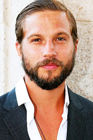 Logan Marshall-Green (1976) | Movie and TV Wiki | Fandom