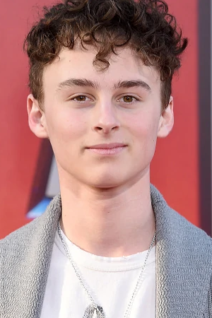 Wyatt Oleff (2003) Movie and TV Wiki Fandom