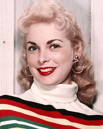 How tall was janet leigh