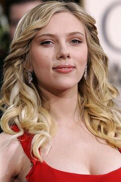 Top 30 Scarlett Johansson Sexy Photos - Men's Journal