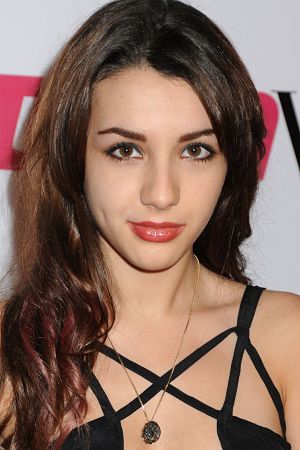 Hannah Marks (1993) | Movie and TV Wiki | Fandom