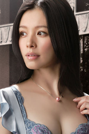 Vivian Hsu 1975  Movie and TV Wiki Fandom 